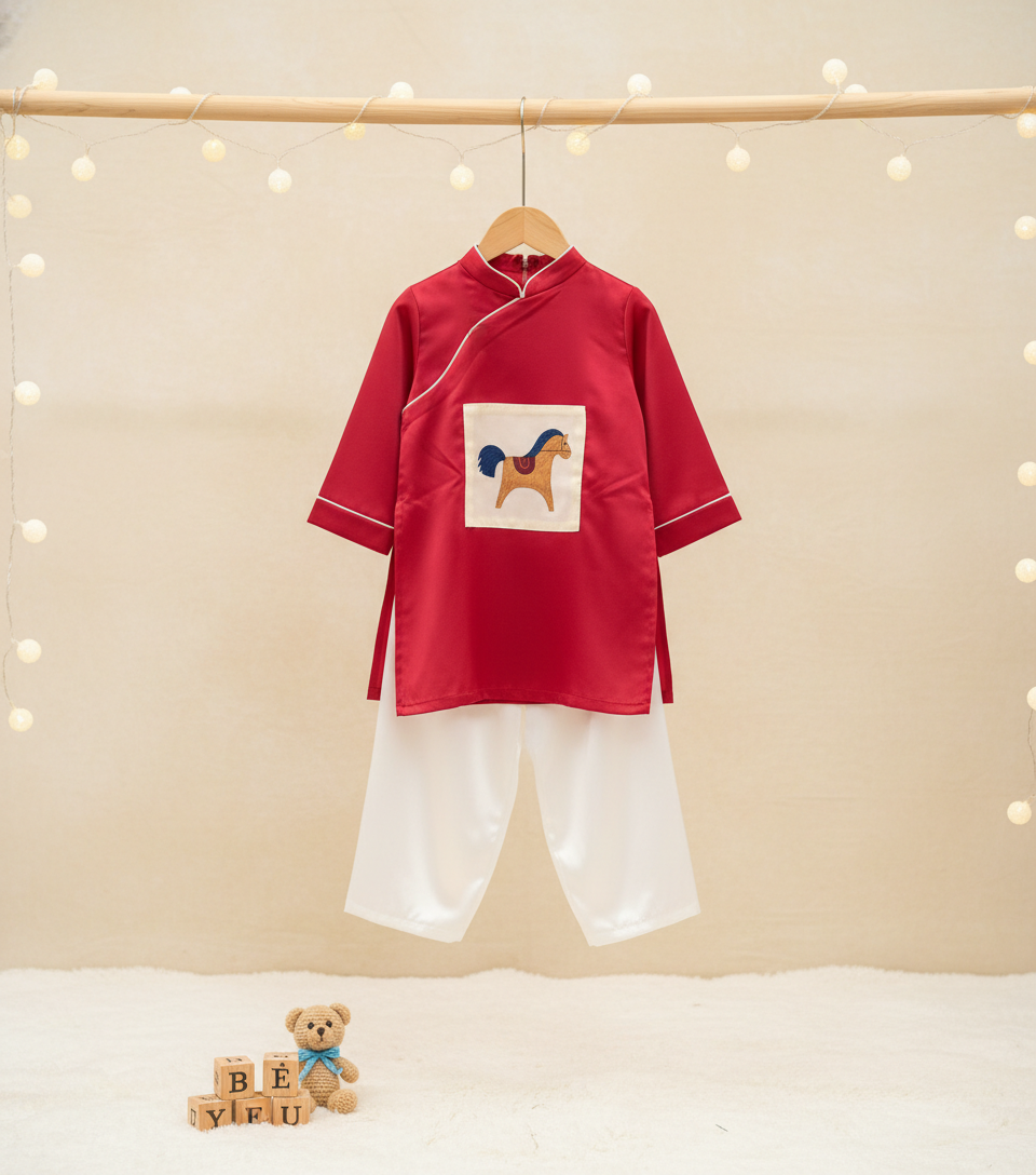 Áo dài họa tiết con ngựa