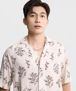 Alternative view of Áo sơ mi nam viscose dáng rộng hoạ tiết CANIFA