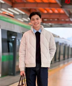 Alternative view of Áo Khoác Phao Biluxury Thiết Kế Chần Bông Quả Trám