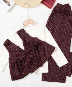 Bộ thời trang bé gái chấm bi